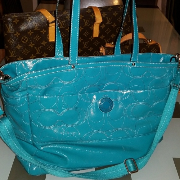 Coach multifunction weekend/diaper bag - Picture 1 of 4